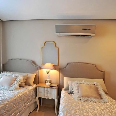 Elegante Apartamento Zona Arenal Platja de Larenal Exteriör bild